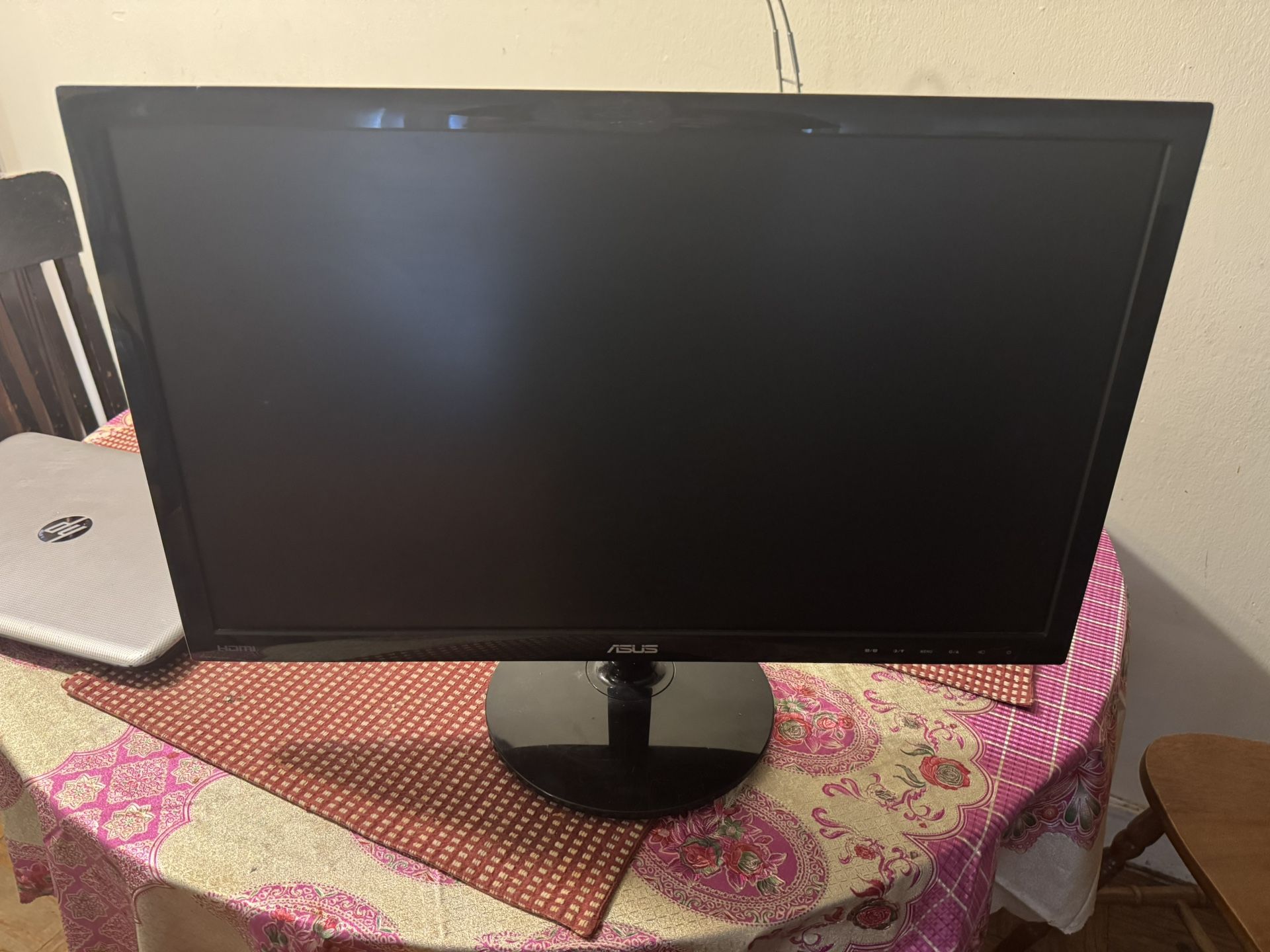 Asus 1920x1080 60hz Monitor + Hp Notebook Laptop( Price IsNegotiable)