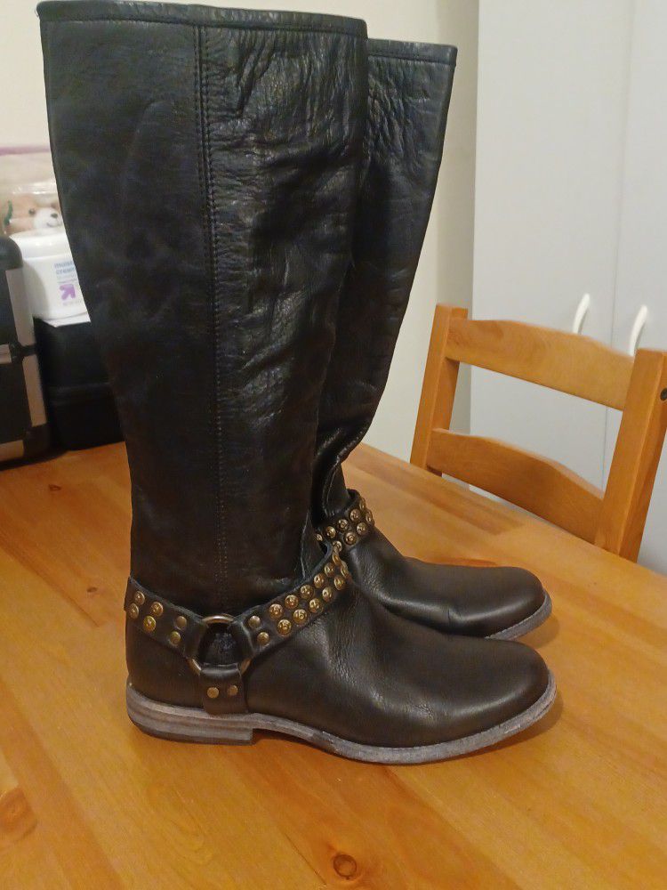 New Frye Phillips Harness Studded Genuine Black Leather Boots Women's 9