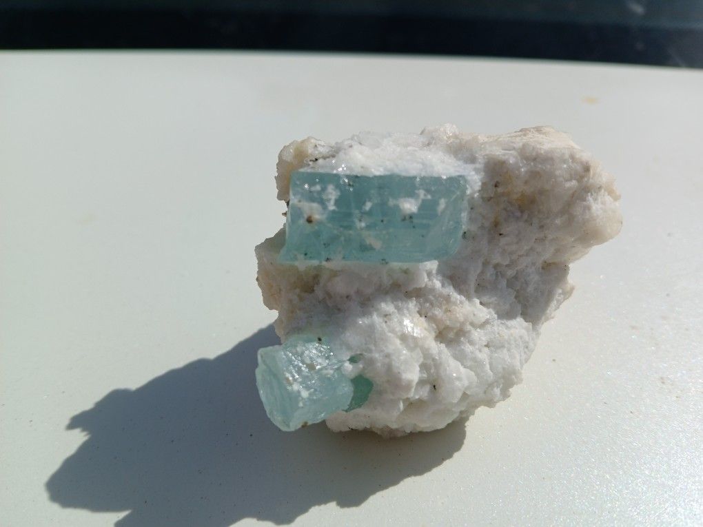 Beautiful large Aquamarine Gemstone specimen Natural 