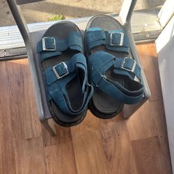 Doc Marten Size 8 Women 