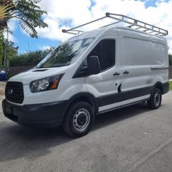 2016, Ford Transit 