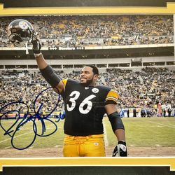 Jerome Bettis Autographed Framed Photo (See Description For Pricing And Details)