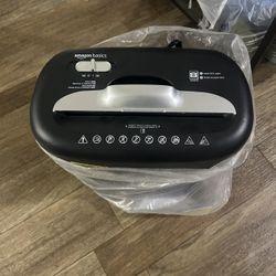 Paper shredder