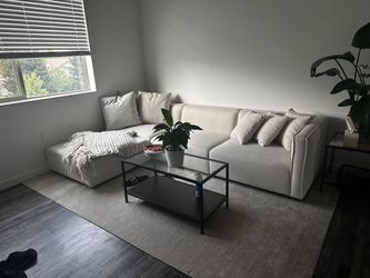 Rove Concept Arya Modular Sectional