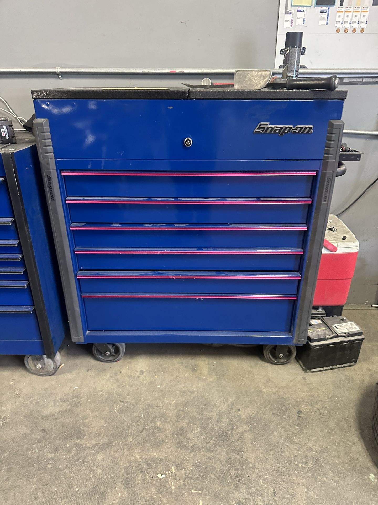 Snap On Roll Cart