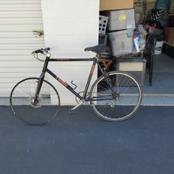 Trek Mountain Bike I Have Front Tire