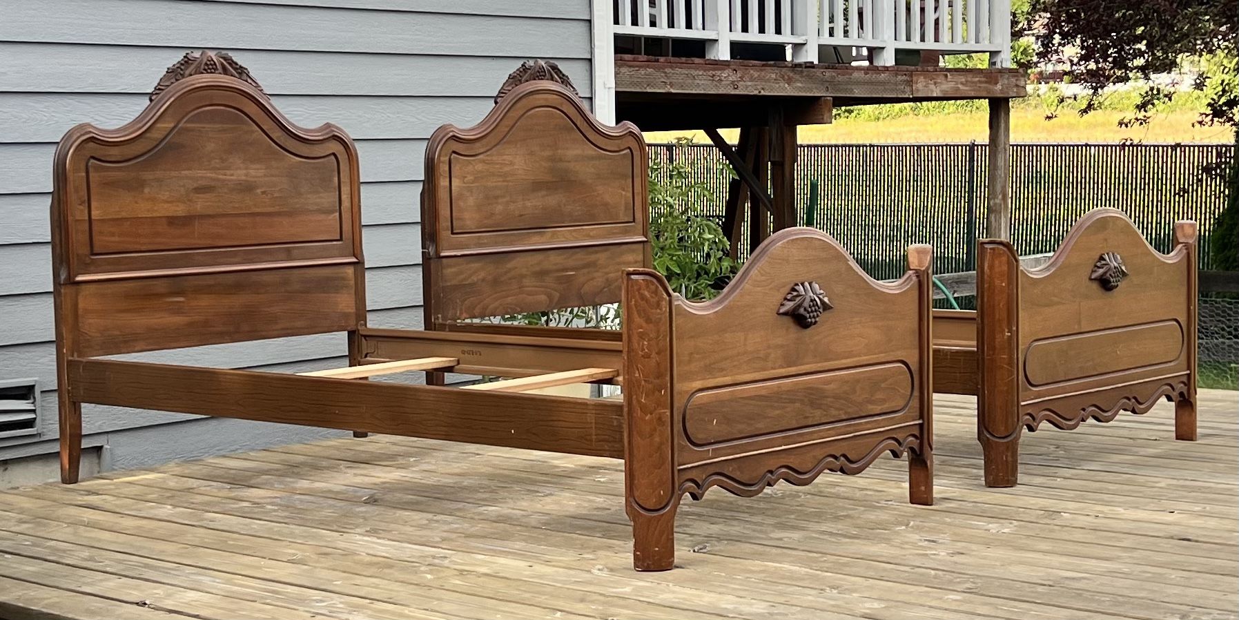 2 Twin Size Walnut Beds