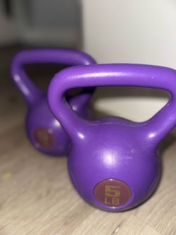 5lb kettlebell weights✨