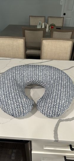 Boppy pillow