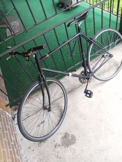 Men's fixie road bike