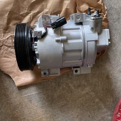 2011 Nissan AC compressor 