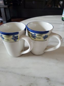 Ceramic coffee mugs