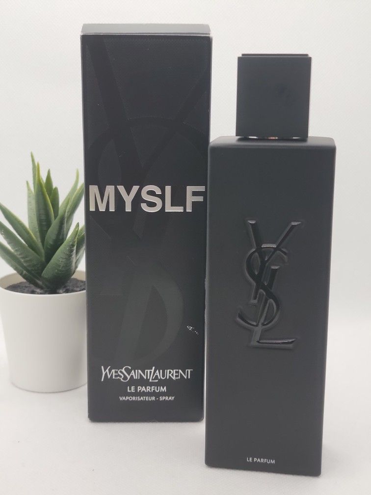 Yves Saint Laurent
MYSLF Le Parfum
3.3 fl