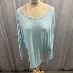 Light Blue Off-Shoulder Women's Top by Lock & Love size L