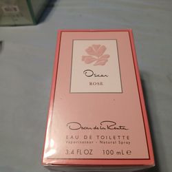 Oscar De La Renta 3.4 Oz Perfume