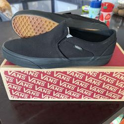 Vans - Brand New Never Worn