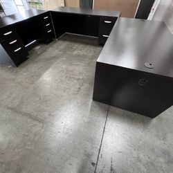 Maverick  Desk’s 