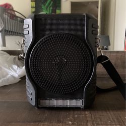 Dragon Technology Bluetooth Travel Speaker