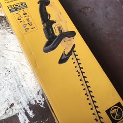 Dewalt Cordless Hedger 