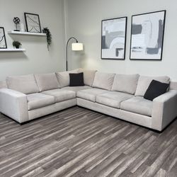FREE DELIVERY Cream/Beige Sectional Couch
