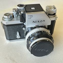 Nikon F Vintage Camera Body with FTN Meter Prism