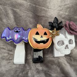 Assorted bath and body works plugins