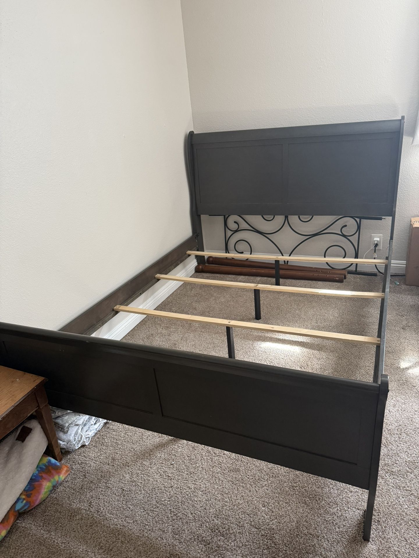 Bed Frame Queen $100