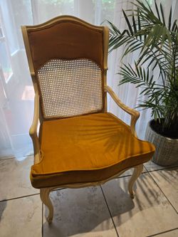 French Provincial style chair