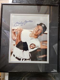 Mickey Mantle Framed 8 X 10 Autograph #7