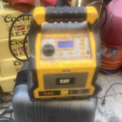 Jump box 1200A 120 Psi