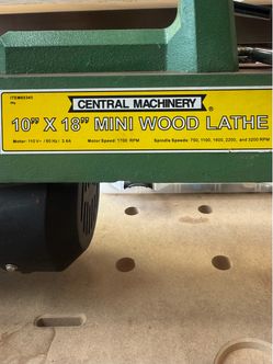 Central Machinery 10” x 18” Mini wood Lathe