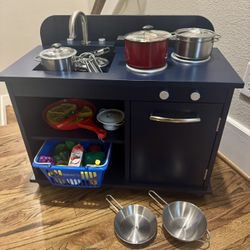 All-in-one Pottery Barn Wood Kitchen - Navy 
