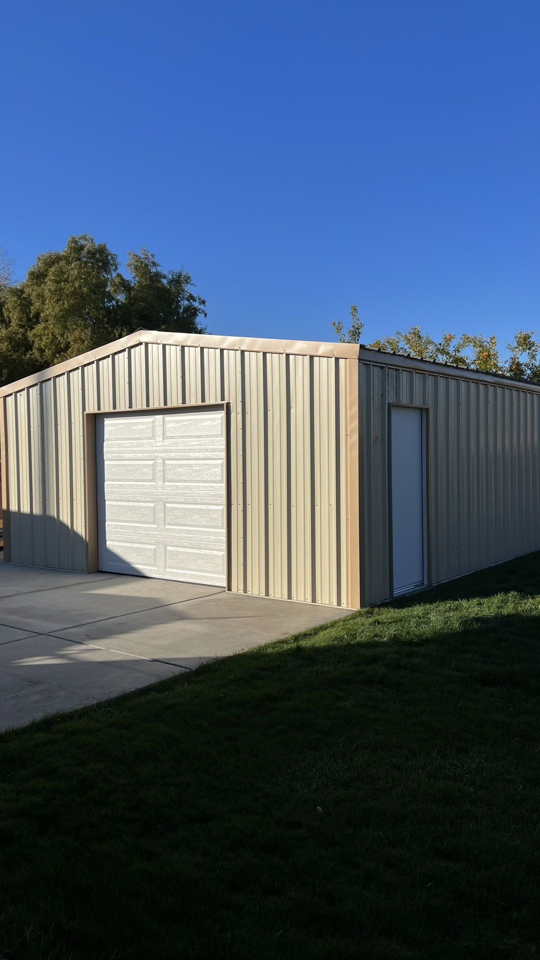 Barn/Shed Garage And Man Doors Ada Access access