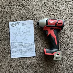 Milwaukee Impact Driver 2656-20 M18 18V 1/4 Inch (Brand New)