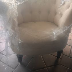 Beige Cushion Chair 