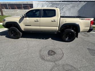 2016 Toyota Tacoma