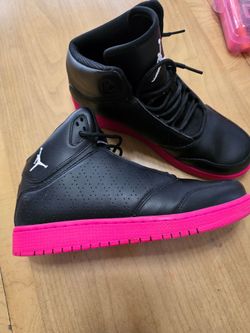 Jordans size 8Y