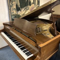 Knabe Baby Grand Piano