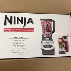Ninja BL660 Professional Blender & Nutri Ninja® Cups NEW