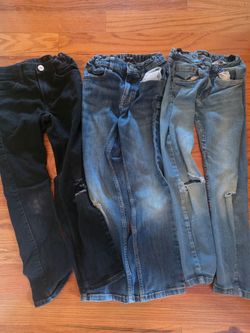 3 Boys jeans size 8 and 10 Y