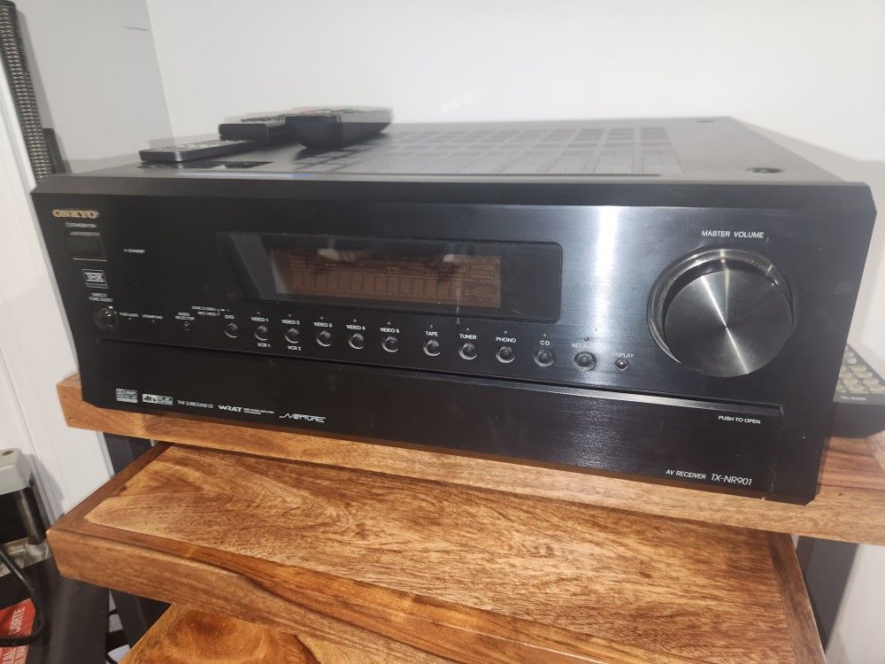 ONKYO RECEIVER TX-NR901