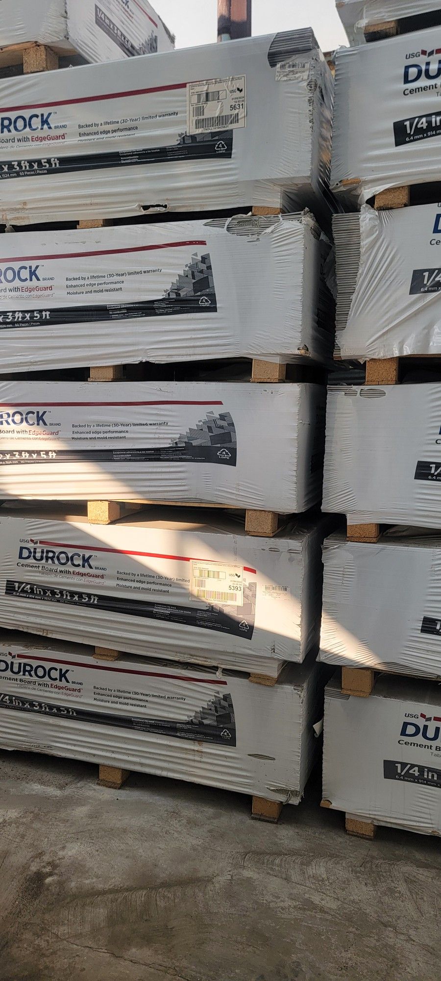 DUROCK CEMENT BOARD
