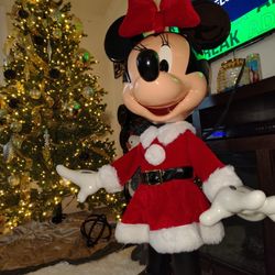 4 ft. Animated Holiday Singing Minnie Mouse 