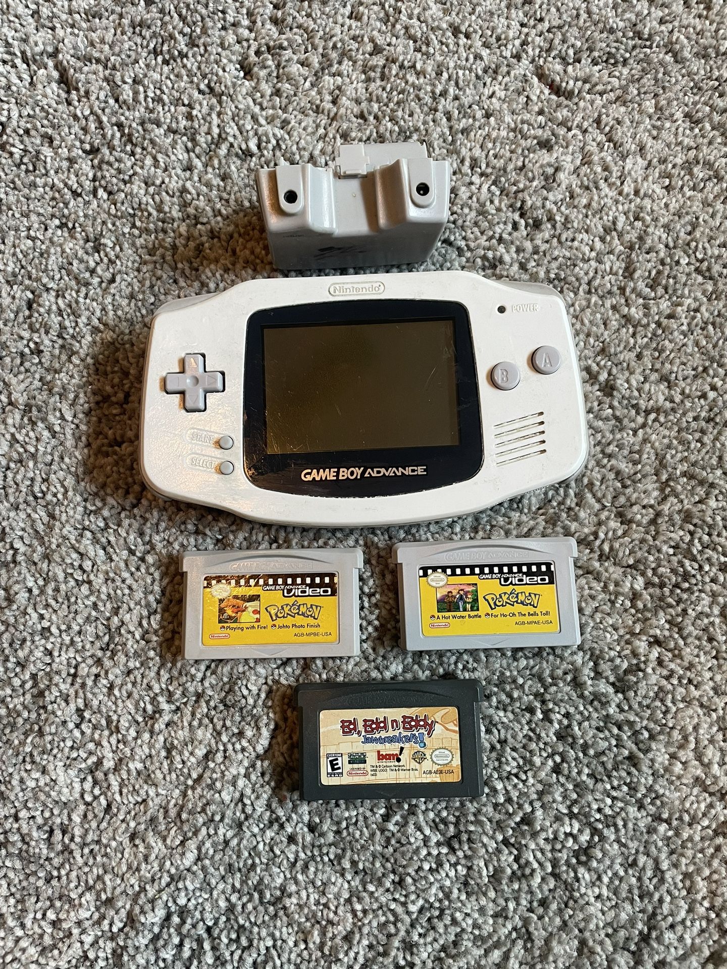 White Gameboy Advance With Videos and Game
