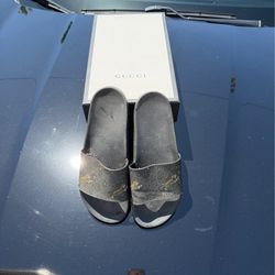 Gucci sandals