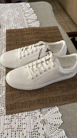 BANANA REPUBLIC SHOES
