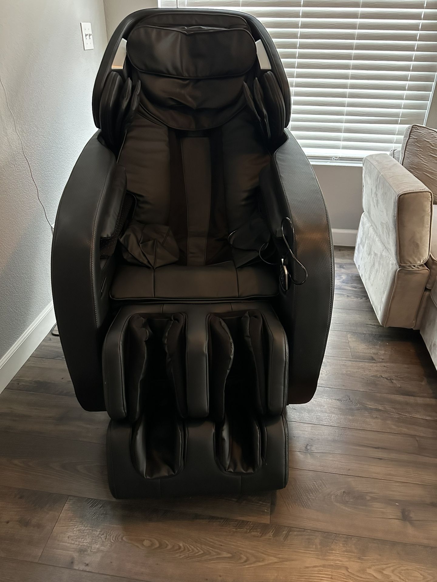 Pro Jupiter XL Massage Chair $200 OBO