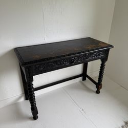 amazing table & mirror