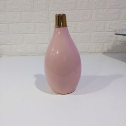 Pretty 11 Inch Vase