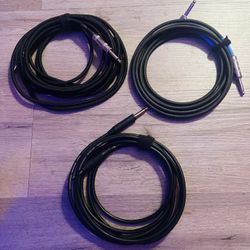 3 Guitar & Bass Cables Including 1 Noiseless Fender 